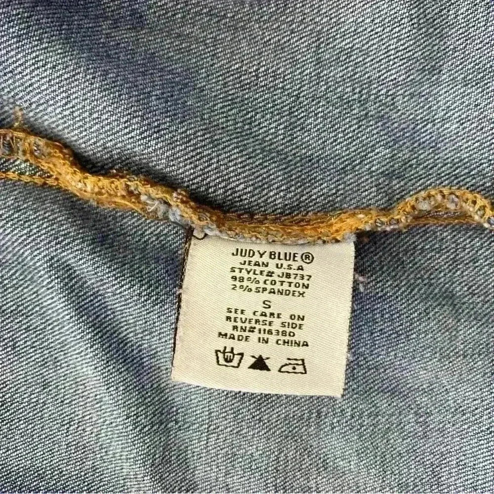 JUDY BLUE Destroyed/Distressed Denim Jacket - Picture 9 of 10